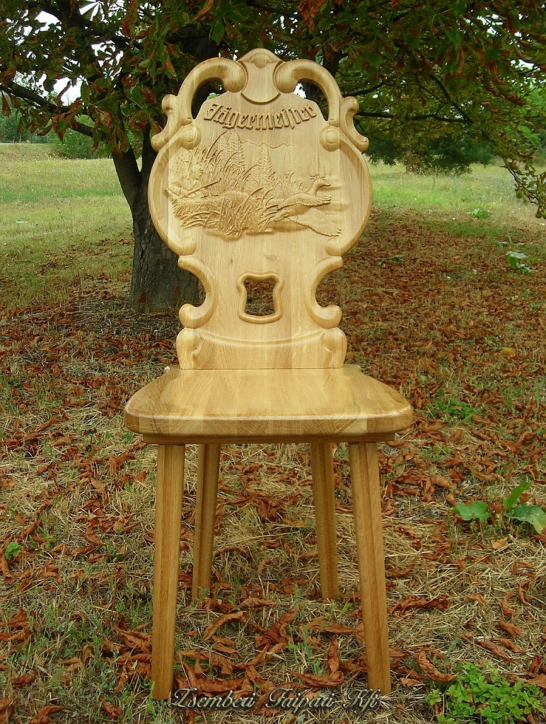Füles székek - 01.jpg